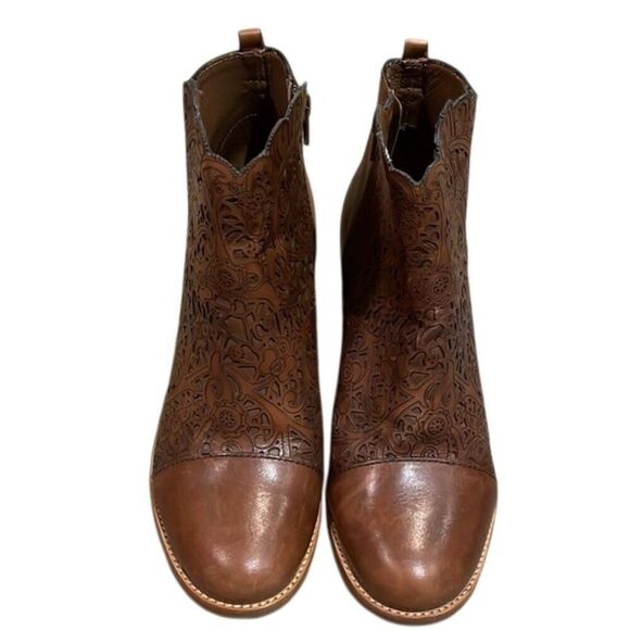 Brighton Glory Brown Leather Ankle Boots Womens Size 8M Boho Laser Cut Floral - Picture 3 of 10